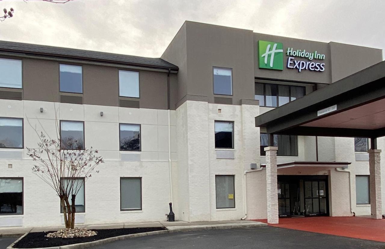 Holiday Inn Express - Gloucester, An Ihg Hotel Exteriör bild